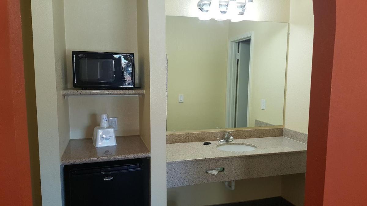 Stadium Motel - Lubbock Medical Center Eksteriør billede